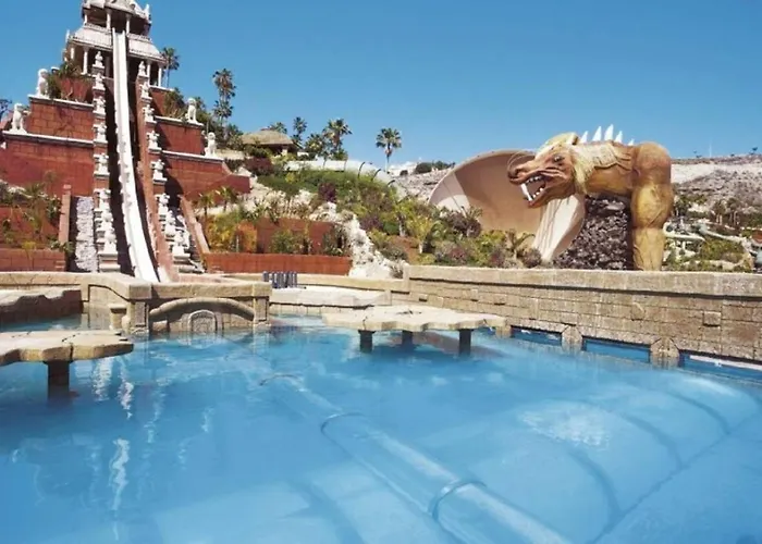 Excellent Castle Harbour *