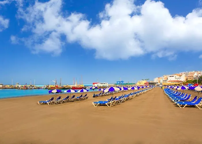 Excellent Castle Harbour Apartman