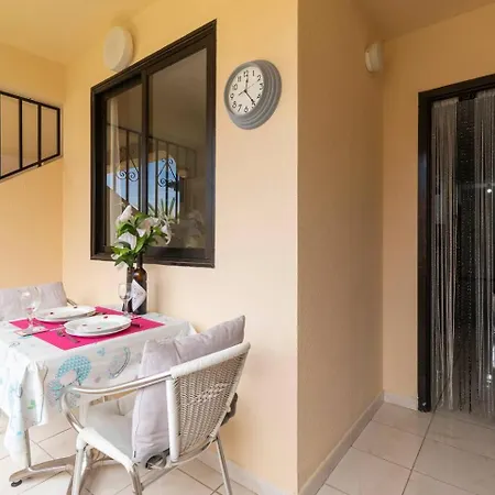 Excellent Castle Harbour